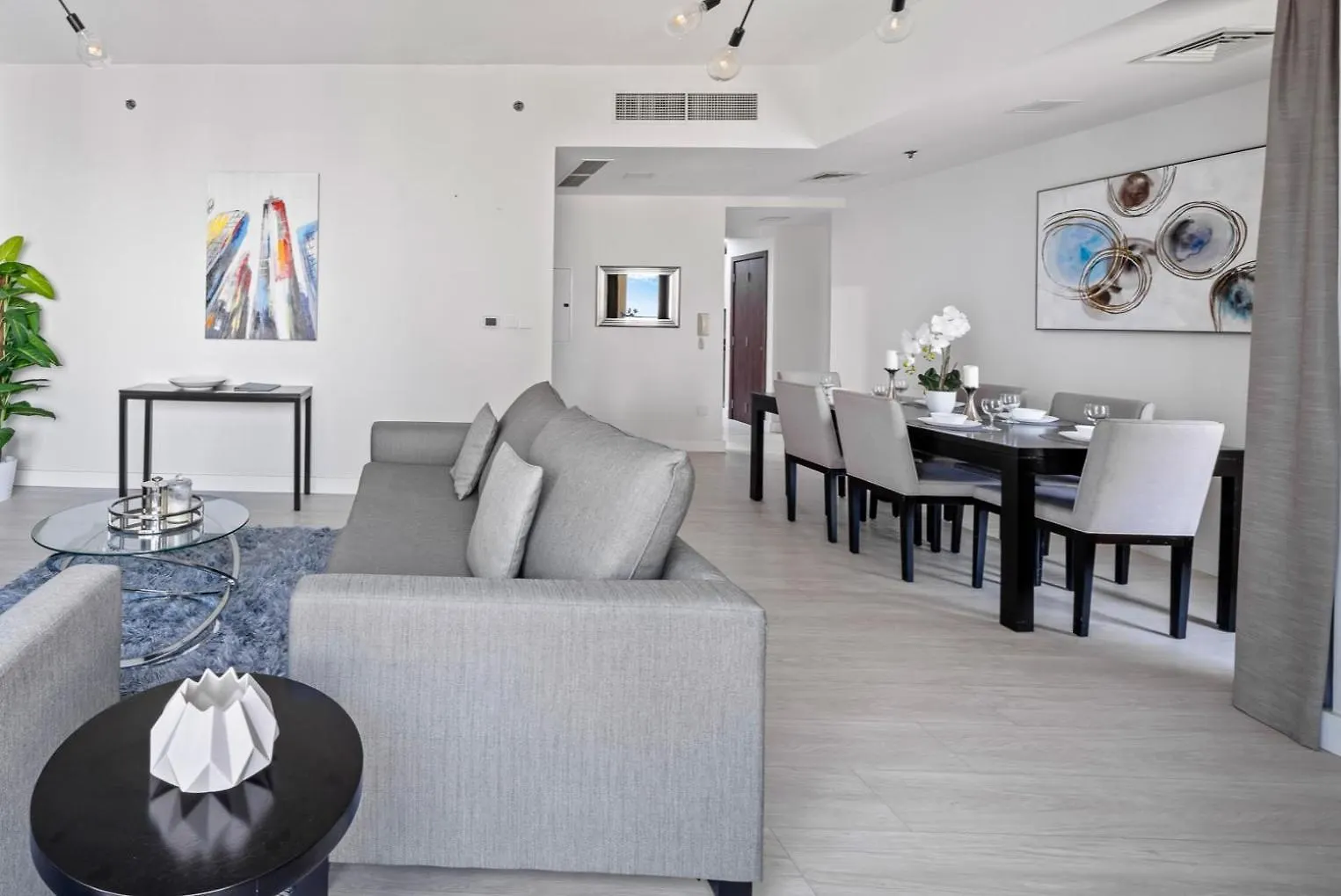 Marina And Sea View Luxury Apartment Dubai